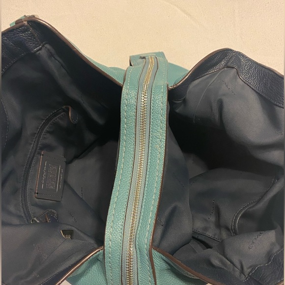 Coach Edie Bag - Picture 3 of 4